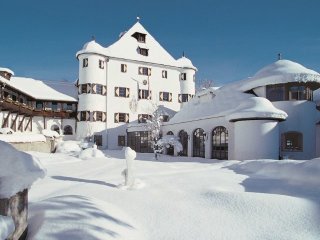 Family Hotel Schloss Rosenegg