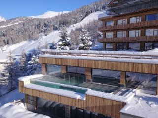 Hotel Alpen Village Resort