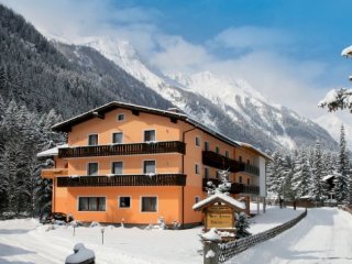 Hotel Hubertus  se skipasem