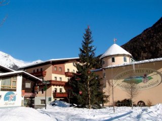 Ferienhotels Alber se skipasem